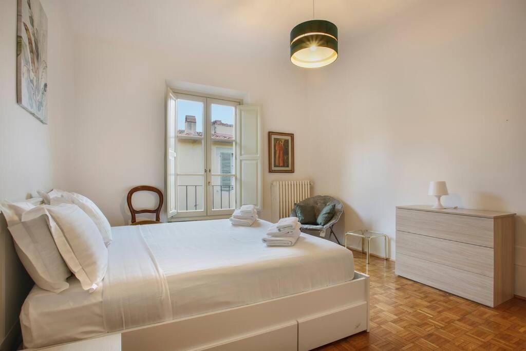 Palazzo Borghese 2 Bedroom Флоренция Екстериор снимка