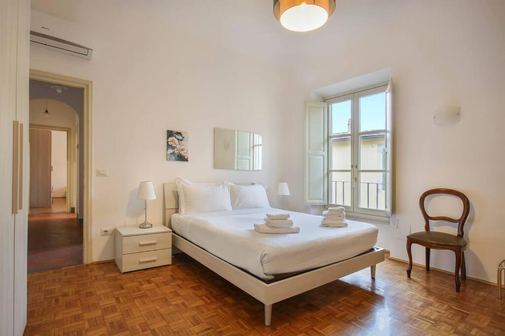 Palazzo Borghese 2 Bedroom Флоренция Екстериор снимка
